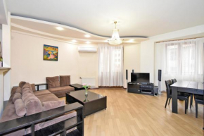 Lux Apartment 2 Bedrooms 2 Bathrooms , Open Balcony In The Center Of Yerevan , Near Malibu Park